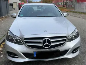 Mercedes-Benz E 200 E-Klasse Diesel CDI DPF BlueEFFICIENCY 7G-TRONIC