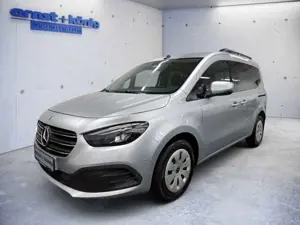 Mercedes-Benz T-Class T 180 Automatik LED NAVI RFK SHZ