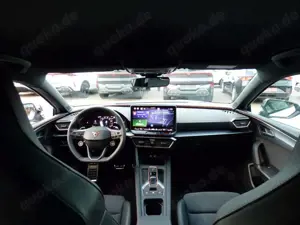 CUPRA Leon 2.0 TSI VZ MATRIX NAVI AHK VORB. TRAVEL ASS Bild 2