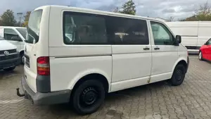 Volkswagen T5 Transporter Kasten-Kombi 9Sitze Bild 5