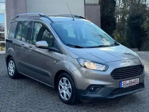 Ford Transit Courier Zahnriemen-Inspekzion Neu