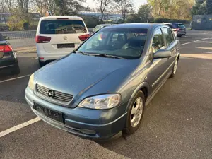 Opel Astra Automatik 1. Hand Scheckheft TÜV neu