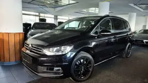 Volkswagen Touran Highline/7-Sitze/ACC/AHK/LED/SHZ/Standh