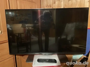 Philipps 42  LCD-Fernseher Typ: 42PFK7199