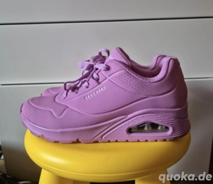 Sketchers Größe 39