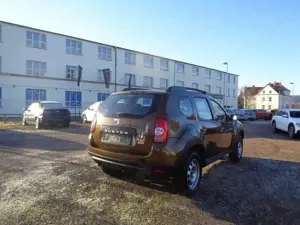 Dacia Duster Laureate 4x2 Bild 4