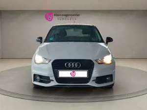 Audi A1 Sportback KLIMA 50000KM 5-TÜR. 1.HAND TÜV NEU Bild 2