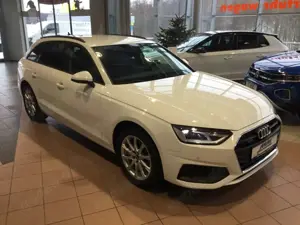 Audi A4 Avant 40 TDI quattro 17"LM StdHzg AHZV Navi AC+ PLA