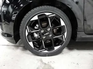 Kia Picanto GT-Line 1.2 Navi SHZ Klima Totwinkel RFK PDC Bild 3