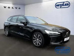 Volvo V60 Kombi Plus Dark Recharge Plug-In Hybrid AWD StandH Bild 2