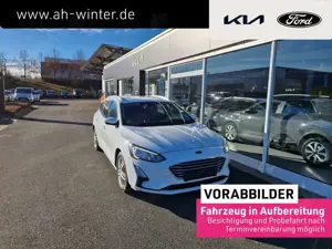 Ford Focus Turnier 1,5 EcoBlue Cool  Connect LED AHK Navi S