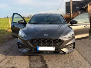 Ford Focus Focus 1.0 EcoBoost Start-Stopp-System ST-LINE