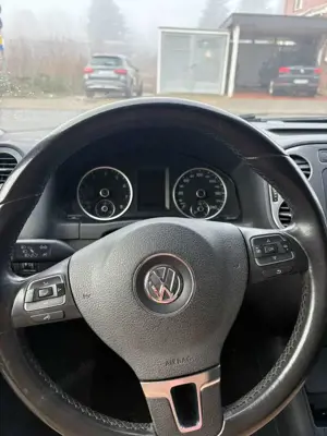 Volkswagen Tiguan Tiguan 1.4 TSI BlueMotion Technology Trend Bild 2