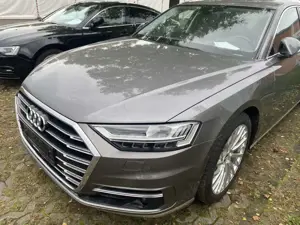 Audi A8 TFSI,nur25tkm! B+O,HeadUp,Allradlenkung,5xSitzheiz