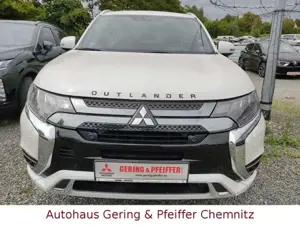 Mitsubishi Outlander PHEV PlugIn Hybrid Spirit+  PHEV Plus Spirit 4WD Bild 2