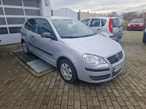 Volkswagen Polo Polo IV-- Klimaanlage+el.FH+el.Spiegel+SHZ+ZV --