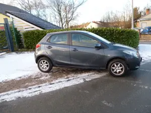 Mazda 2 2  5-Türer 1.5 Independence Bild 4