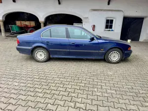 BMW 525 525tds Bild 2