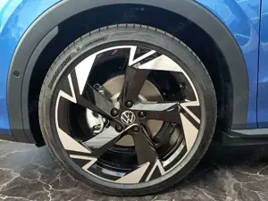 Volkswagen T-Roc R-Line 1.5 l eTSI OPF KAMERA+NAVI+LED+ACC+ Bild 5