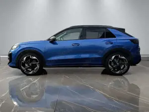 Volkswagen T-Roc R-Line 1.5 l eTSI OPF KAMERA+NAVI+LED+ACC+ Bild 4