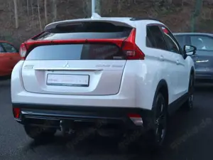 Mitsubishi Eclipse Cross 2.2 DI-D Active+ 4WD LED ACC 360° Bild 3