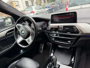 BMW X4 X4 xDrive20d Aut. xLine Bild 2