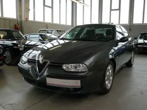 Alfa Romeo 156 156 2.5 V6 24V, rostfrei, technisch top ! Bild 3
