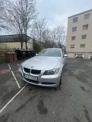BMW 318 318i