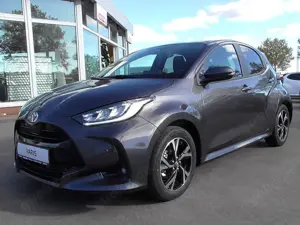Toyota Yaris Hybrid,Automatic,Sitzhzg,Tempom,Klima,Freisprecha.