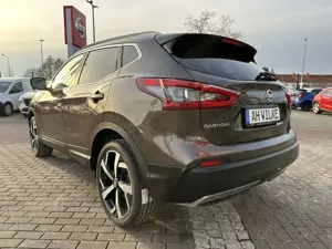 Nissan Qashqai 1.2 DIG-T TEKNA/360°/NAVI/DAB Bild 5