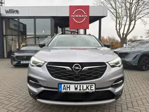 Opel Grandland X 1.2 Turbo Ultimate/LED/NAVI/KAMERA Bild 2