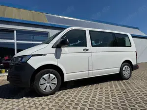 Volkswagen T6.1 Transporter Kombi 6-Sitzer 1te Hand Climatic