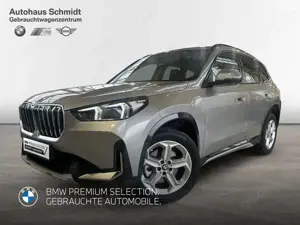 BMW X1 sDrive20i xLine*AHK*HK HiFi*DAB*Adapt. LED*Pano*Dr