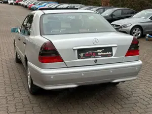 Mercedes-Benz C 200 C200 W202 LIMO XENON ROSTFREI TOP AUTOM PDC Bild 4
