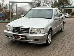 Mercedes-Benz C 200 C200 W202 LIMO XENON ROSTFREI TOP AUTOM PDC Bild 3