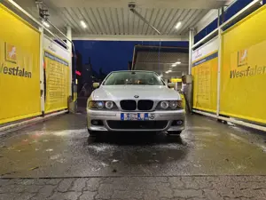BMW 520 E39