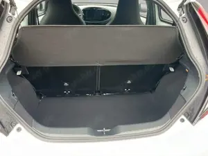 Toyota Aygo X X Play Bild 4