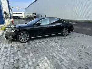 Audi A8 A8 L 60 TFSI quattro tiptronic Originalpreis 192k Bild 3