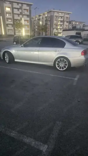 BMW 320 320i touring