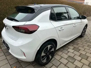 Opel Corsa 100KW Edition Alu, PDC, Tempomat. Bild 5