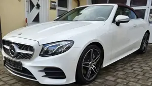 Mercedes-Benz E 300 *AMG*MASSAGE+BELÜF.STZ*19"*ABST.-TEMP*PARKAS*++