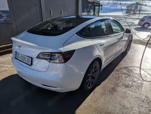 Tesla Model 3 Langstreckenbatt. Allradantrieb Dual Motor Bild 3