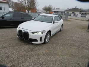 BMW i4 Gran Coupe 40 eDrive alle Airbag zu