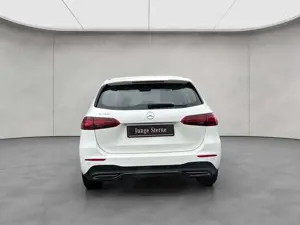 Mercedes-Benz B 180 B-Klasse Bild 4