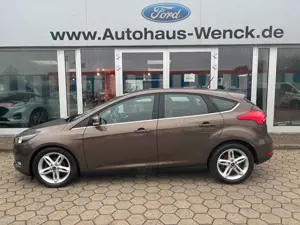Ford Focus Titanium*1.HAND*KLIMA*EURO6*NAVI*HU NEU*