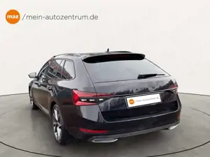 Skoda Superb Combi 2.0 TDI Sportline Alu LED AHK Kamera Navi AC Bild 4