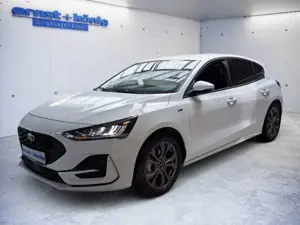 Ford Focus 1.0 EcoBoost Hybrid ST-LINE DESIGN