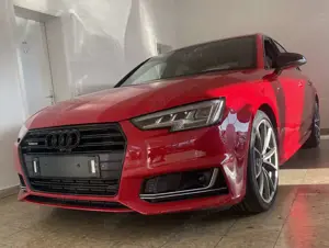 Audi A4 quattro-sport-S-Line-Matrix-Head Up-Bang  Olufsen