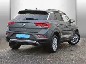 Volkswagen T-Roc Life 1.0 OPF GANZJR./PDC/LED/SITZHZ./PARKLENK. Bild 2