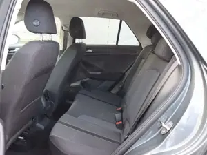 Volkswagen T-Roc Life 1.0 OPF GANZJR./PDC/LED/SITZHZ./PARKLENK. Bild 5